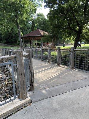 Picture of the gazebo.