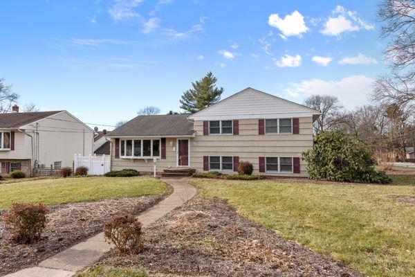 Immaculate home on corner lot in East Hanover