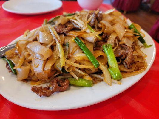 Dry beef chow fun