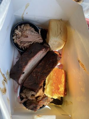 Bbq ribs + brisket + smoked leg quarter + honey butter cornbread