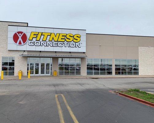 Welcome to Fitness Connection Oak Cliff!