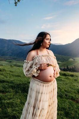 maternity photography  session in walnut creek hills