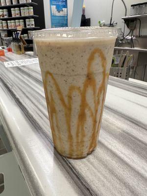 Salted Carmel Cookie Shake