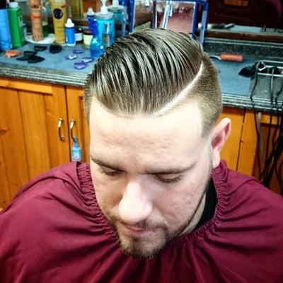 Clean and original Combover with a touch of new era