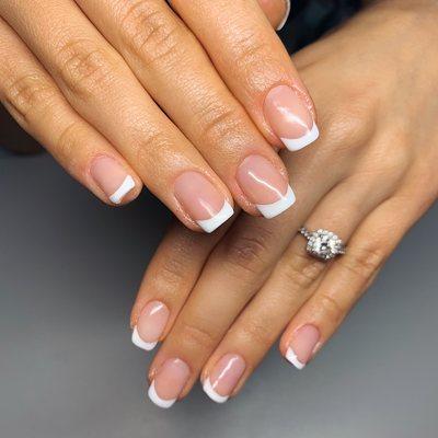 Best French manicure in Washington DC by Veronica only top nails DC