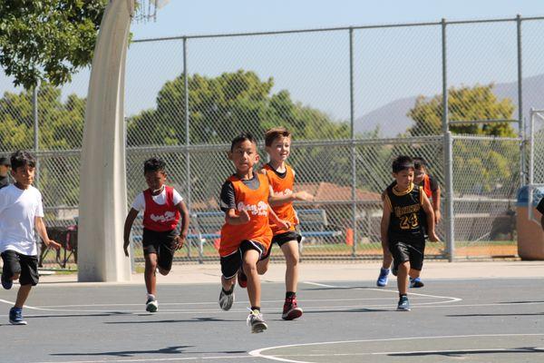 "Looking for LEAGUE INFO? Santee-Basketball-League has you covered! Check out our program info and registration details.  #SanteeBasketbal