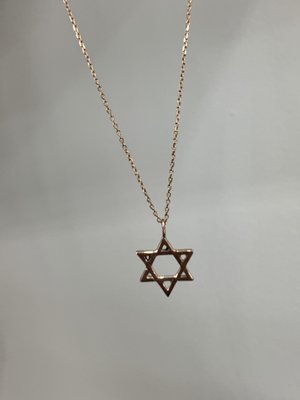 A beautiful, custom made Star of David that Steve and Sue were able to make.