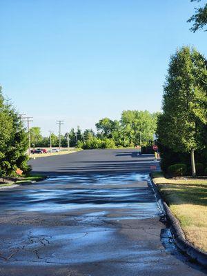 Asphalt Sealcoating