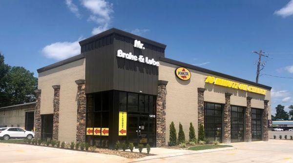 Mr.Brake & Lube in Russellville, AR