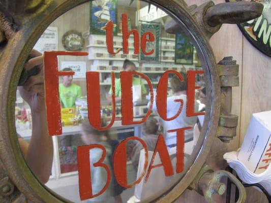 Fudge Boat porthole mirror decoration inside!