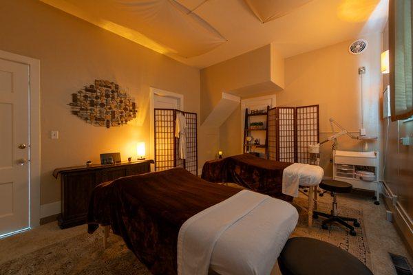 TrioSpa - Massage, Facials & Waxing / Trio Wellness Mgmt