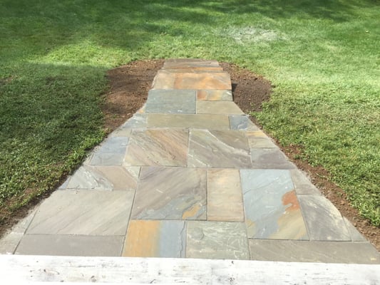 Natural cleft flagstone