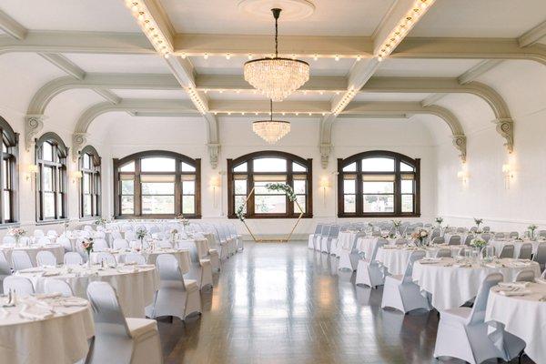 The Spohn Ballroom wedding tables set