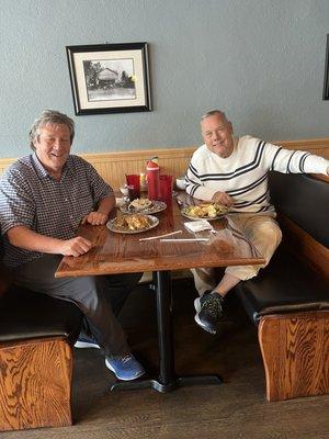 My friend Ralph and I enjoying lunch