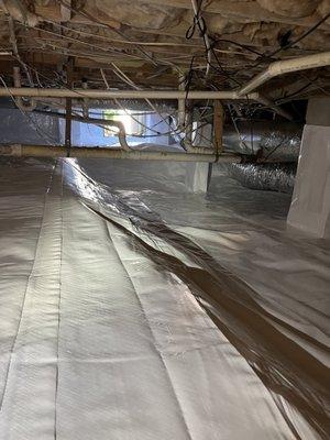 Crawl space encapsulation system eliminates the threat of water