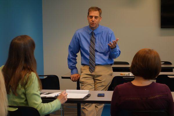 Dr. John Seyerle shares the latest information on Epi-pens at a FAAST Cincinnati support group meeting.