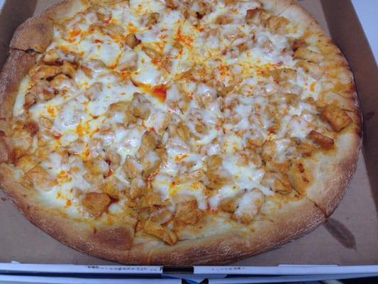 Buffalo chicken large pie