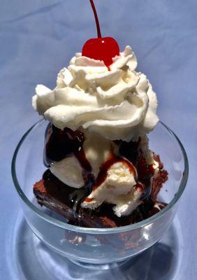 Brownie Sundae