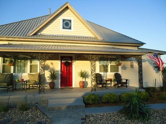 Core of antique home built in 1907 w/original hardwood floors. 5 BR/3 Baths