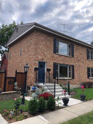 Shake Vinyl Siding, Gutters, Aluminum Fascia Wrap and Aluminum Soffit