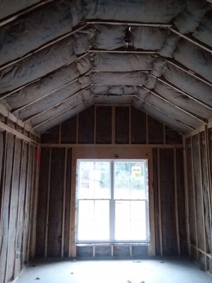 Fiberglass batt insulation