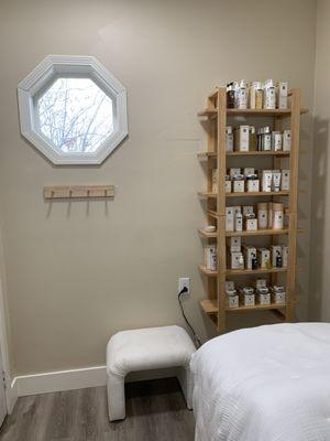 Cozy, cute treatment room.