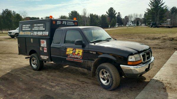 S & R Towing