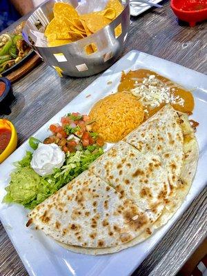 Chicken quesadilla