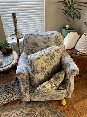 upholstery cleaning