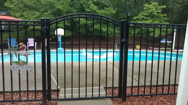 Decorative Aluminum Arched Gate