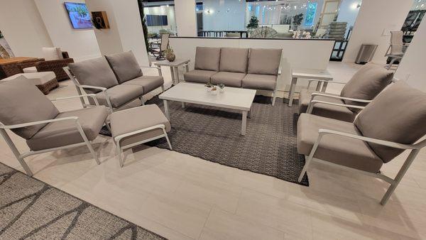 The Aspen Group by Winston Furniture