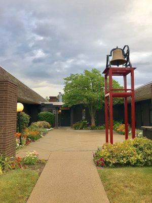 Main entrance courtyard