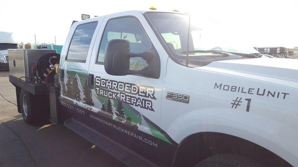 24/7 Mobile Truck Repair!