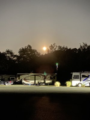 Full moon over the campsites!!! Just an extra bonus!!!