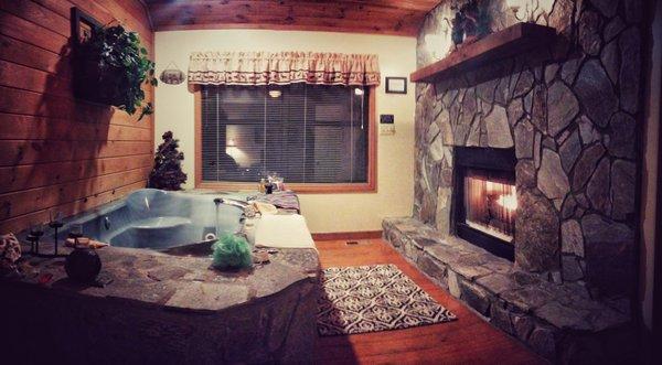 Jacuzzi tub and fireplace