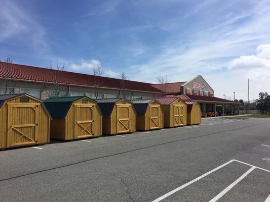 Hickory Barns