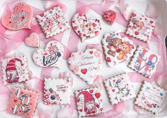 Beautiful Decorated Valentine's Day cookies 2022