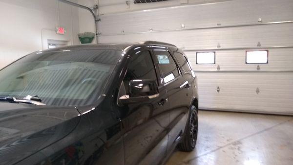 2019 dodge durango, 2 front windows, and a sunstrip.