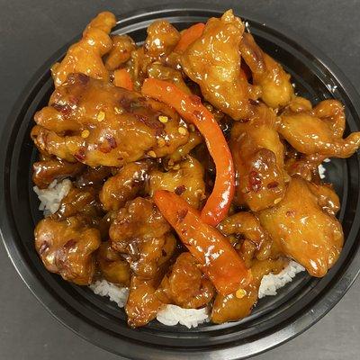 General Tso's Chicken Rice Bowl (hot)