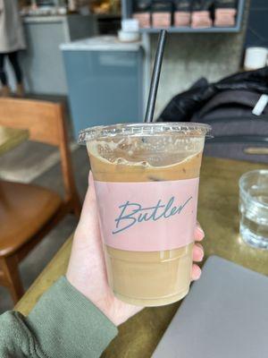 Iced latte with oat milk