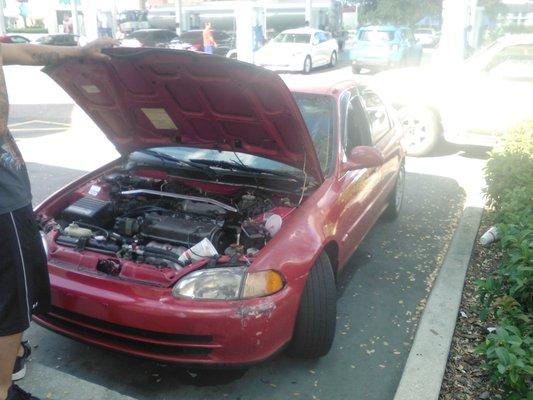 This 1995 Honda Civic had a broken harmonic balancer. A few hits with the impact, a trip to the parts store & vroom, it was off.