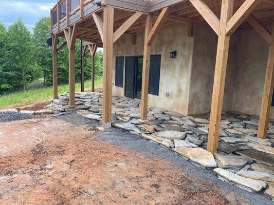 Laying stone patio