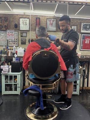 Professional, friendly and lively barber shop for a cut and trim