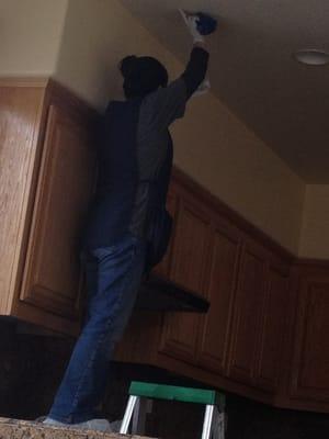 Prior tenant splashed food on ceiling, Jose's team got it clean!