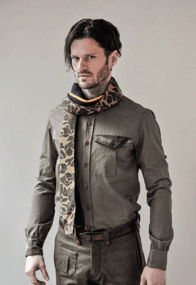 Saxony scarf mixed with Camouflage cotton.