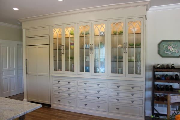 Custom display cabinets in Sunbury, Ohio