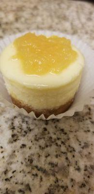 Pineapple upside down cheesecake!! AMAZING!