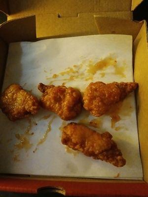 Sorry what is this supposed to be 5 boneless wings?  Need corps number this is sad and was over paid to be delievered