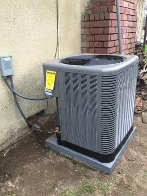 3.5 ton 14 seer Rheem condensing unit