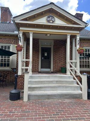 Small talk cafe at Glade resorts in West Virginia